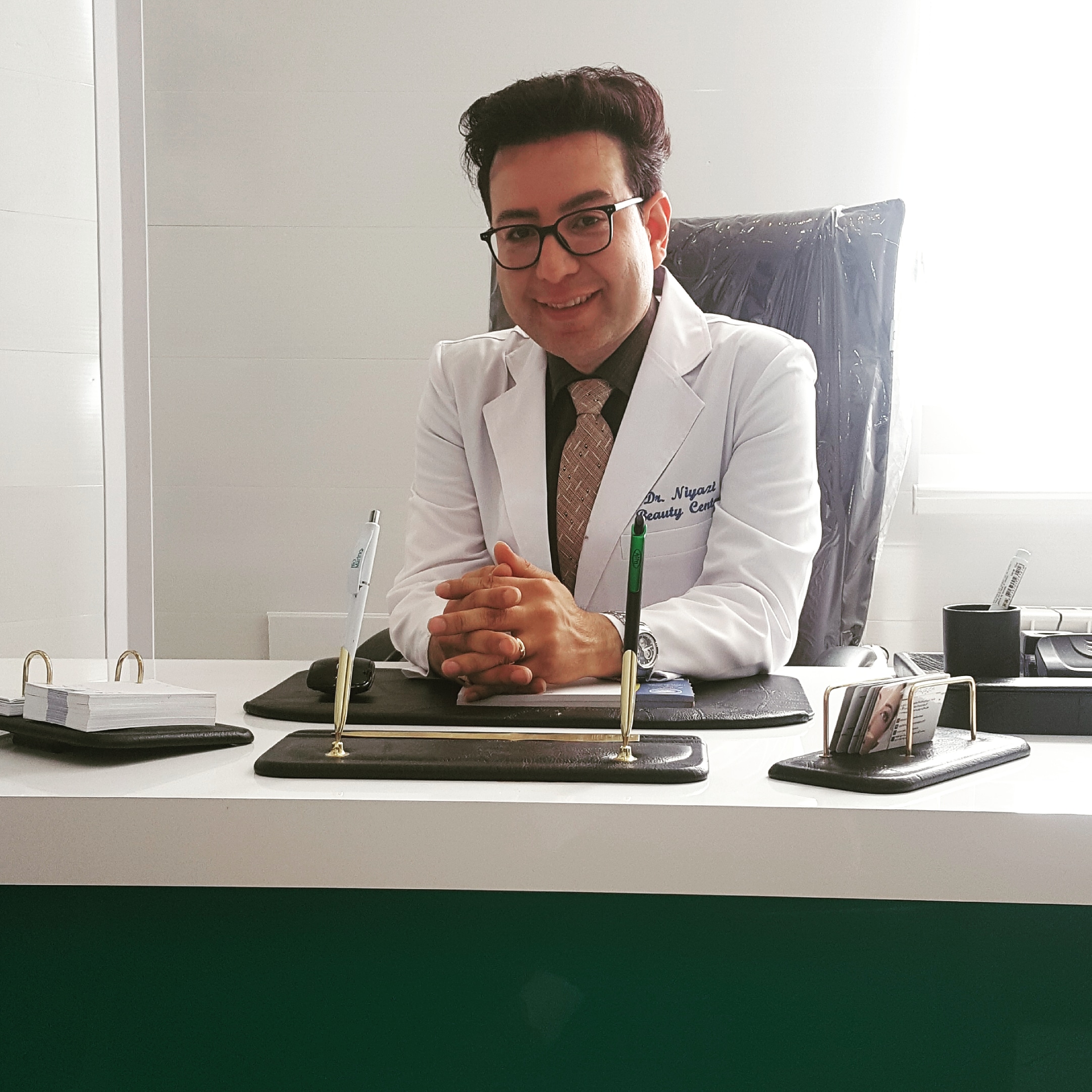 دکتر مجتبی نیازی